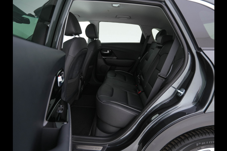 Kia e-Niro DynamicPlusLine 64 kWh [ 3-Fase ] (INCL-BTW) Aut. *FULL-LEATHER | NAVI-FULLMAP | DAB | ADAPT.CRUISE | BLINDSPOT | CAMERA | HEATED/COOLED-COMFORTSEATS | KEYLESS | JBL-SOUND | MEMORY-PACK | DIGI-COCKPIT | SHIFT-PADDLES | ...