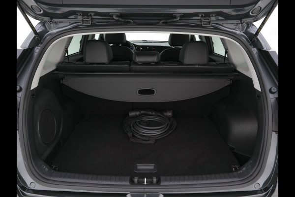 Kia e-Niro DynamicPlusLine 64 kWh [ 3-Fase ] (INCL-BTW) Aut. *FULL-LEATHER | NAVI-FULLMAP | DAB | ADAPT.CRUISE | BLINDSPOT | CAMERA | HEATED/COOLED-COMFORTSEATS | KEYLESS | JBL-SOUND | MEMORY-PACK | DIGI-COCKPIT | SHIFT-PADDLES | ...
