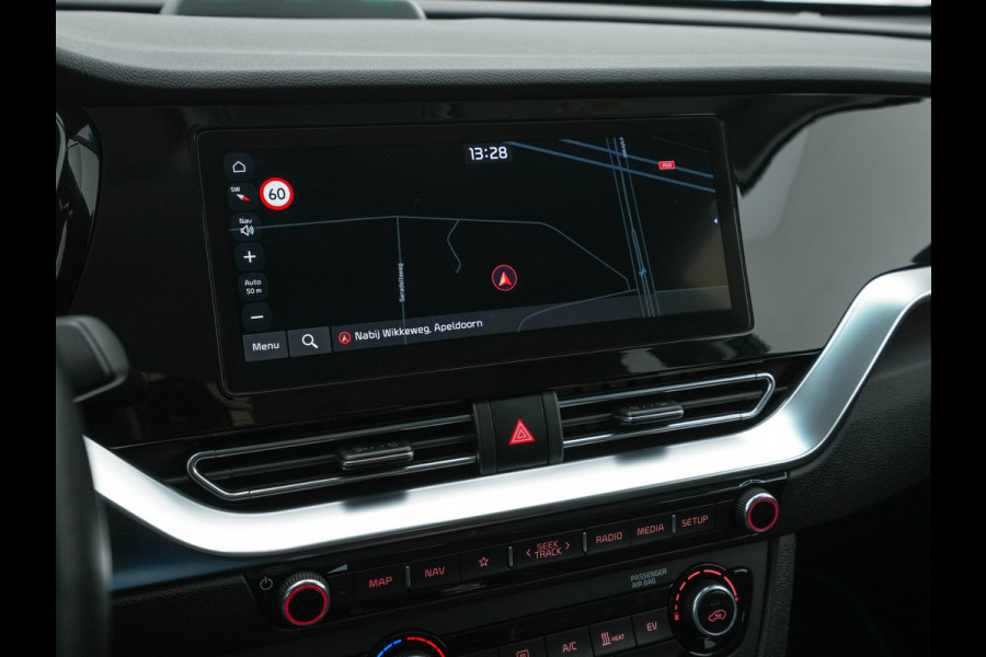Kia e-Niro DynamicPlusLine 64 kWh [ 3-Fase ] (INCL-BTW) Aut. *FULL-LEATHER | NAVI-FULLMAP | DAB | ADAPT.CRUISE | BLINDSPOT | CAMERA | HEATED/COOLED-COMFORTSEATS | KEYLESS | JBL-SOUND | MEMORY-PACK | DIGI-COCKPIT | SHIFT-PADDLES | ...