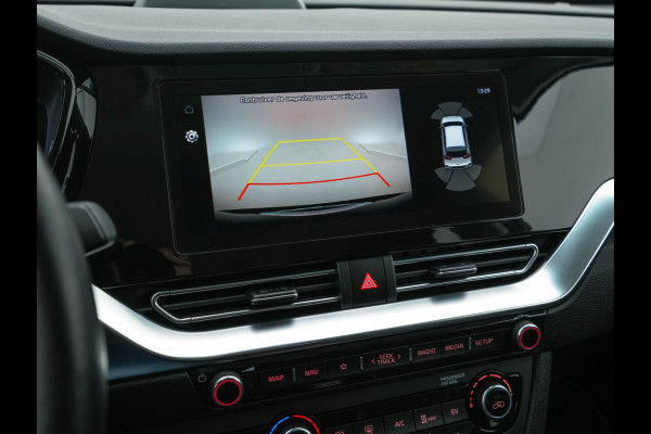 Kia e-Niro DynamicPlusLine 64 kWh [ 3-Fase ] (INCL-BTW) Aut. *FULL-LEATHER | NAVI-FULLMAP | DAB | ADAPT.CRUISE | BLINDSPOT | CAMERA | HEATED/COOLED-COMFORTSEATS | KEYLESS | JBL-SOUND | MEMORY-PACK | DIGI-COCKPIT | SHIFT-PADDLES | ...