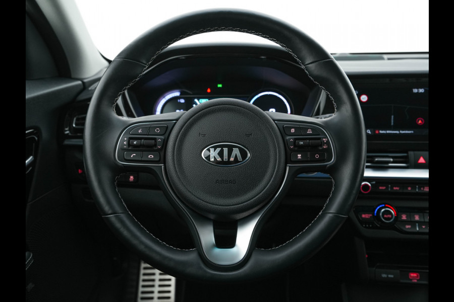 Kia e-Niro DynamicPlusLine 64 kWh [ 3-Fase ] (INCL-BTW) Aut. *FULL-LEATHER | NAVI-FULLMAP | DAB | ADAPT.CRUISE | BLINDSPOT | CAMERA | HEATED/COOLED-COMFORTSEATS | KEYLESS | JBL-SOUND | MEMORY-PACK | DIGI-COCKPIT | SHIFT-PADDLES | ...