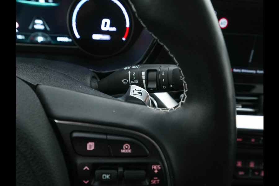 Kia e-Niro DynamicPlusLine 64 kWh [ 3-Fase ] (INCL-BTW) Aut. *FULL-LEATHER | NAVI-FULLMAP | DAB | ADAPT.CRUISE | BLINDSPOT | CAMERA | HEATED/COOLED-COMFORTSEATS | KEYLESS | JBL-SOUND | MEMORY-PACK | DIGI-COCKPIT | SHIFT-PADDLES | ...