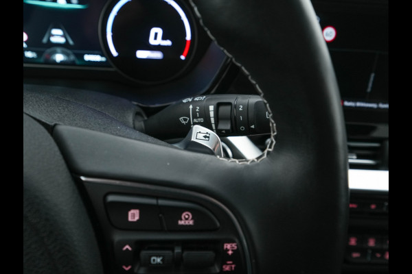 Kia e-Niro DynamicPlusLine 64 kWh [ 3-Fase ] (INCL-BTW) Aut. *FULL-LEATHER | NAVI-FULLMAP | DAB | ADAPT.CRUISE | BLINDSPOT | CAMERA | HEATED/COOLED-COMFORTSEATS | KEYLESS | JBL-SOUND | MEMORY-PACK | DIGI-COCKPIT | SHIFT-PADDLES | ...