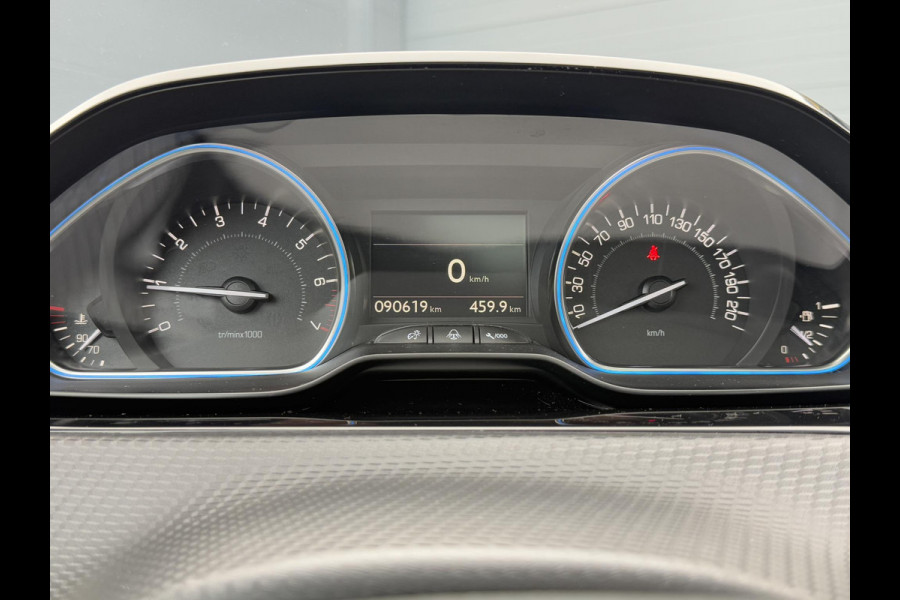 Peugeot 2008 1.2 PureTech GT-line 1e Eigenaar,Navi,Pano,Camera,Clima,Cruise,Halfleder,Stoelverwarming,110pk,PDC,Nieuwe Apk bij Aflevering