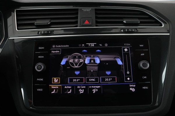 Volkswagen Tiguan 1.4 TSI eHybrid Life | Stoel & stuurverwarming | Carplay | Adaptive cruise | Full LED | Navigatie | Parkeerhulp | Active Info Display