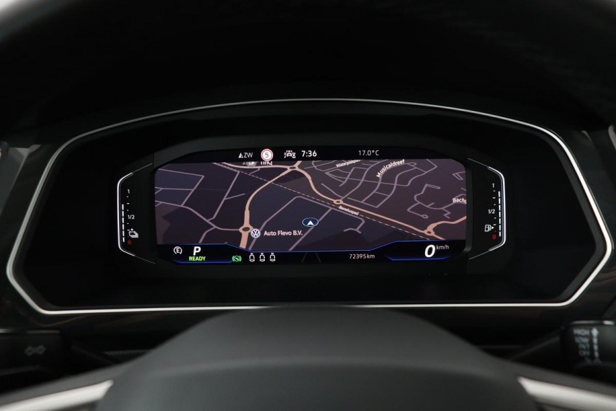 Volkswagen Tiguan 1.4 TSI eHybrid Life | Stoel & stuurverwarming | Carplay | Adaptive cruise | Full LED | Navigatie | Parkeerhulp | Active Info Display