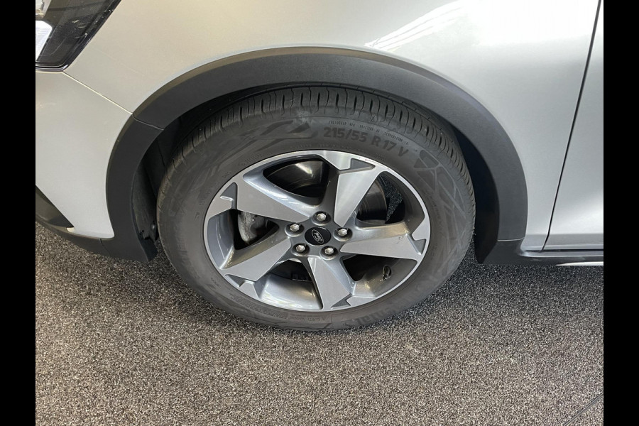 Ford FOCUS Wagon 1.0 EcoBoost Aut. Active X Business Airco|ECC Navi Carplay PDC VA + Camera Full LED koplampen