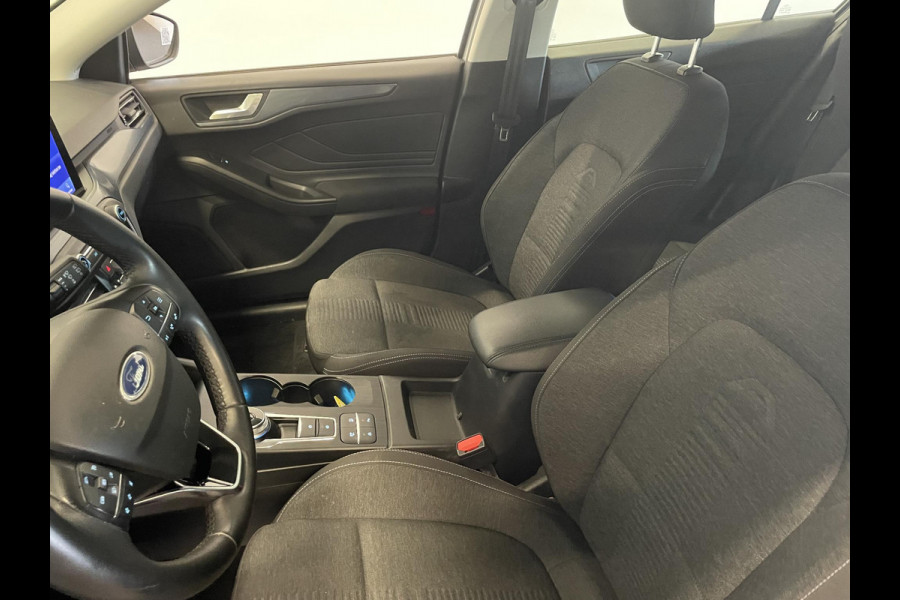 Ford FOCUS Wagon 1.0 EcoBoost Aut. Active X Business Airco|ECC Navi Carplay PDC VA + Camera Full LED koplampen