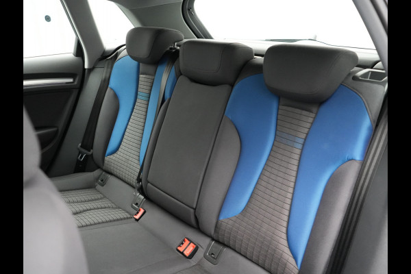 Audi A3 Sportback 40 e-tron Advance Sport Plug In Hybrid | PHEV | Trekhaak Afneembaar | Navi | Adaptive Cruise | Sportstoelen Verwarmend | Spraakbediening |