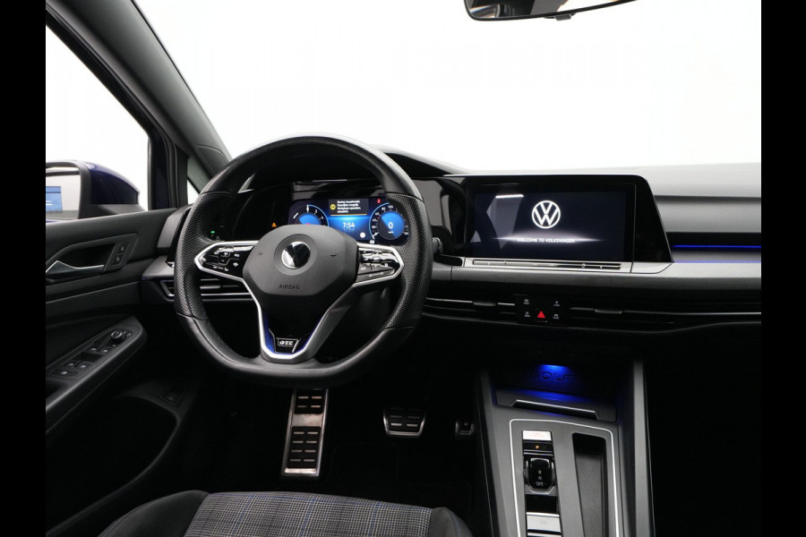Volkswagen Golf 1.4 eHybrid GTE 245pk Navigatie Stoelverwarming Acc Pdc