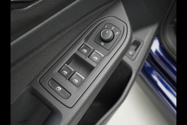 Volkswagen Golf 1.4 eHybrid GTE 245pk Navigatie Stoelverwarming Acc Pdc