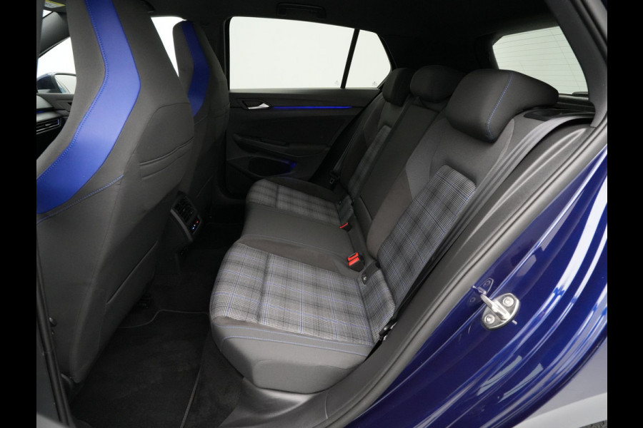 Volkswagen Golf 1.4 eHybrid GTE 245pk Navigatie Stoelverwarming Acc Pdc