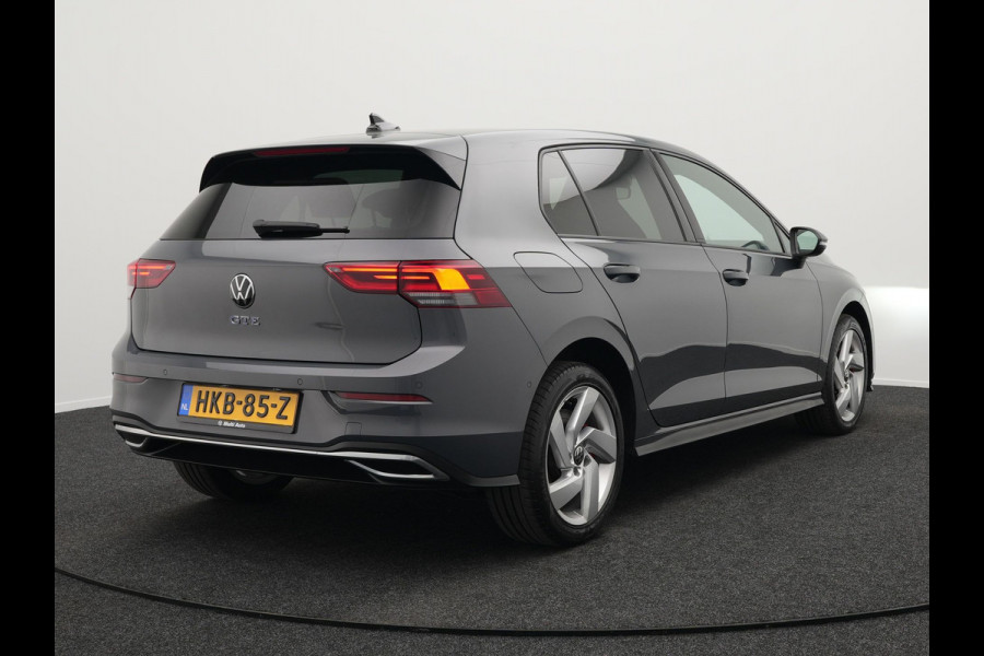 Volkswagen Golf GTE 245pk Plug In Hybrid DSG PHEV | Adaptive Cruise | Carplay | LED | Navigatie | Sfeerverlichting | Stoelverwarming |
