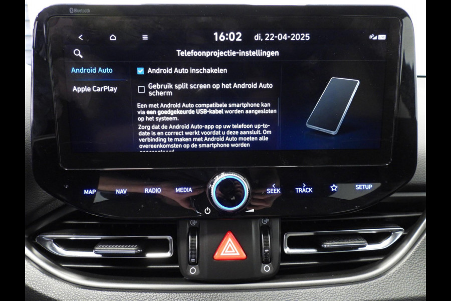 Hyundai i30 Wagon 1.5 T-GDi MHEV Premium NAVI/LEER/CAMERA/LED/TREKHAAK/17"LMV!