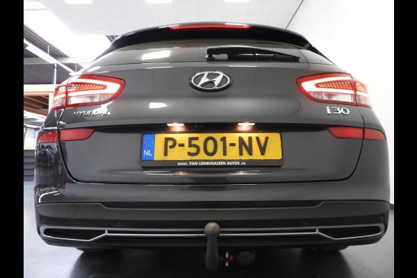 Hyundai i30 Wagon 1.5 T-GDi MHEV Premium NAVI/LEER/CAMERA/LED/TREKHAAK/17"LMV!