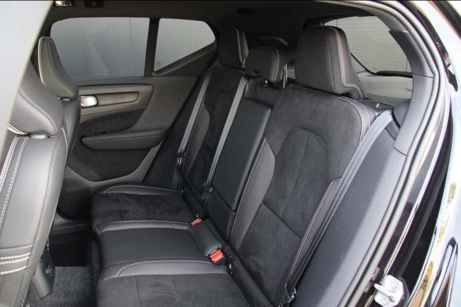 Volvo XC40 1.5 T5 Recharge R-Design | Pano | LED