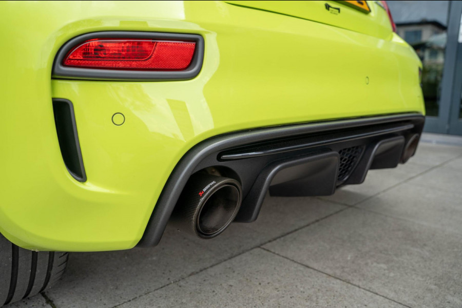 Abarth 595 1.4 T-Jet Competizione / Akrapovic / Panorama / Carplay / Brembo