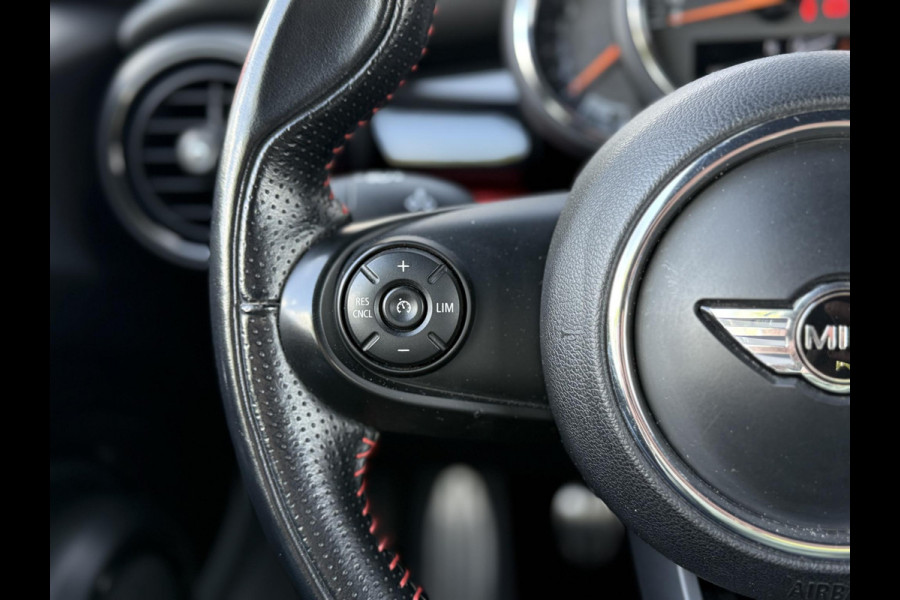 MINI Cabrio 1.5 Pepper John Cooper Works