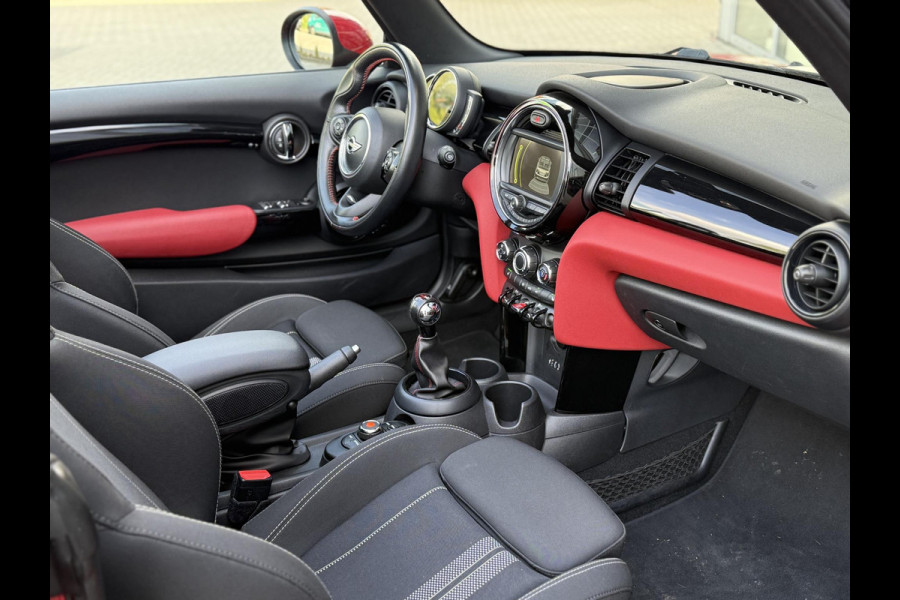 MINI Cabrio 1.5 Pepper John Cooper Works
