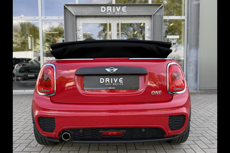 MINI Cabrio 1.5 Pepper John Cooper Works