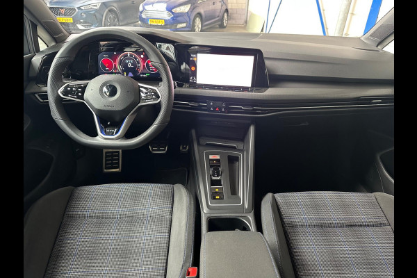 Volkswagen Golf 1.4 eHybrid GTE PANO|MATRIX|TREKHAAK|IQ|FULL