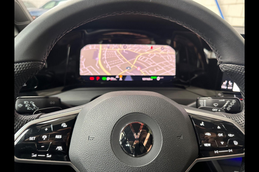 Volkswagen Golf 1.4 eHybrid GTE PANO|MATRIX|TREKHAAK|IQ|FULL