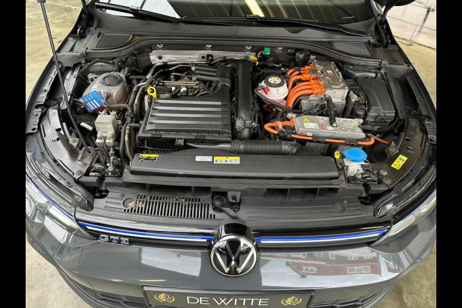 Volkswagen Golf 1.4 eHybrid GTE PANO|MATRIX|TREKHAAK|IQ|FULL