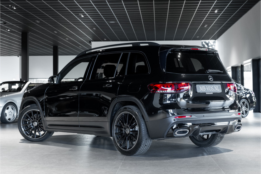 Mercedes-Benz Glb 200 AMG Night|MBUX|20"|Camera|Trekhaak|Carbon