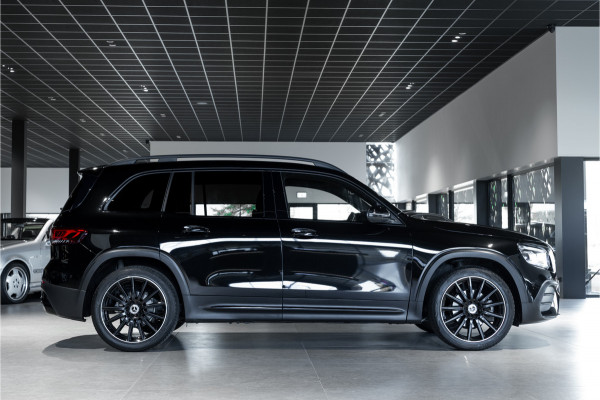 Mercedes-Benz Glb 200 AMG Night|MBUX|20"|Camera|Trekhaak|Carbon