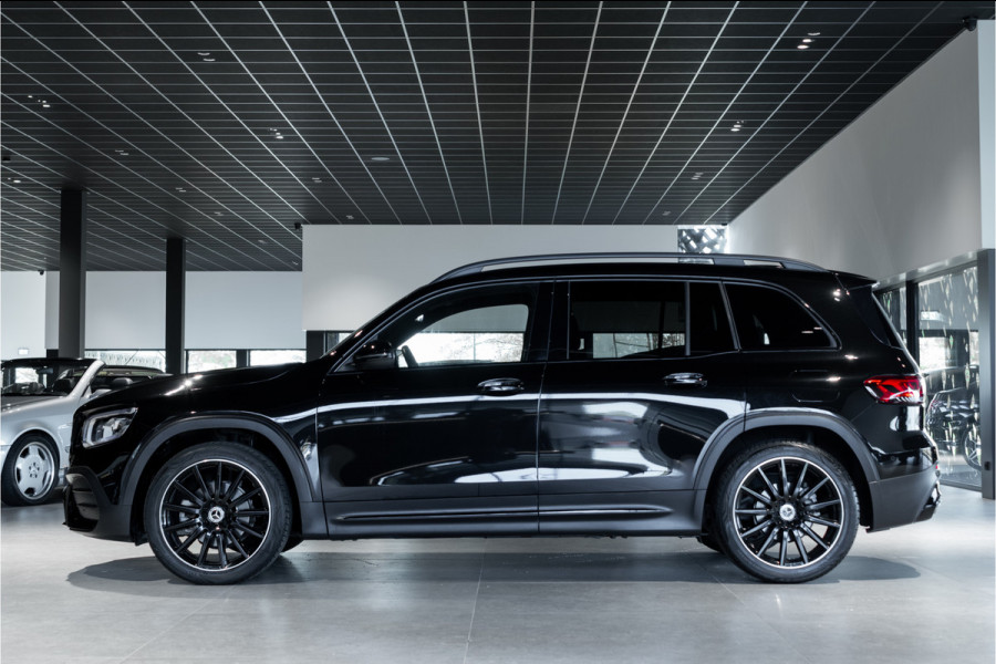 Mercedes-Benz Glb 200 AMG Night|MBUX|20"|Camera|Trekhaak|Carbon