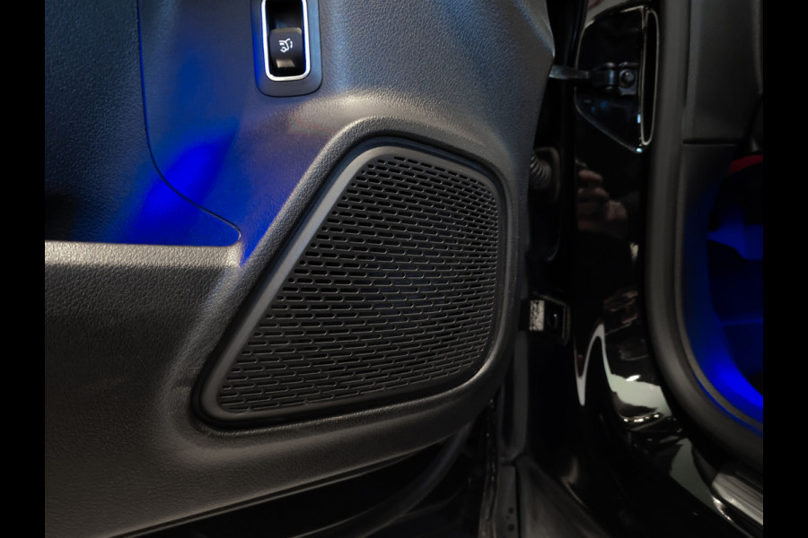 Mercedes-Benz Glb 200 AMG Night|MBUX|20"|Camera|Trekhaak|Carbon