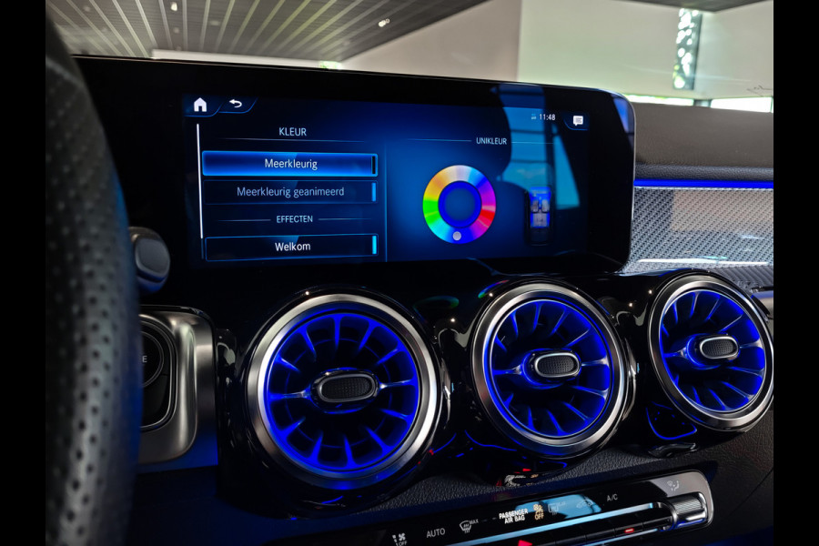 Mercedes-Benz Glb 200 AMG Night|MBUX|20"|Camera|Trekhaak|Carbon