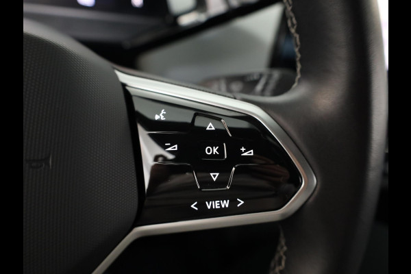 Volkswagen ID.3 Pro Edition 58 kWh 204 pk | Navigatie | Parkeersensoren (Park assist) | Achteruitrijcamera | Adaptieve cruise control | Stoelverwarming |