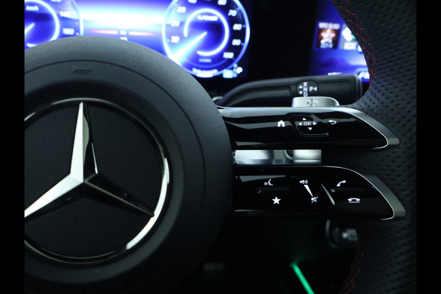Mercedes-Benz EQB 250+ AMG Line LIMITED 71 kWh | Nightpakket | Parkeerpakket met achteruitrijcamera | KEYLESS-GO comfort pakket | EASY PACK achterklep | Premium pakket | Verwarmde stoelen vooraan | Dodehoekassistent |
