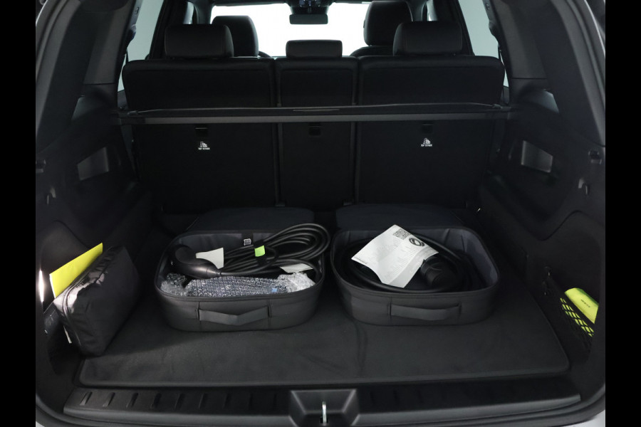 Mercedes-Benz EQB 250+ AMG Line LIMITED 71 kWh | Nightpakket | Parkeerpakket met achteruitrijcamera | KEYLESS-GO comfort pakket | EASY PACK achterklep | Premium pakket | Verwarmde stoelen vooraan | Dodehoekassistent |