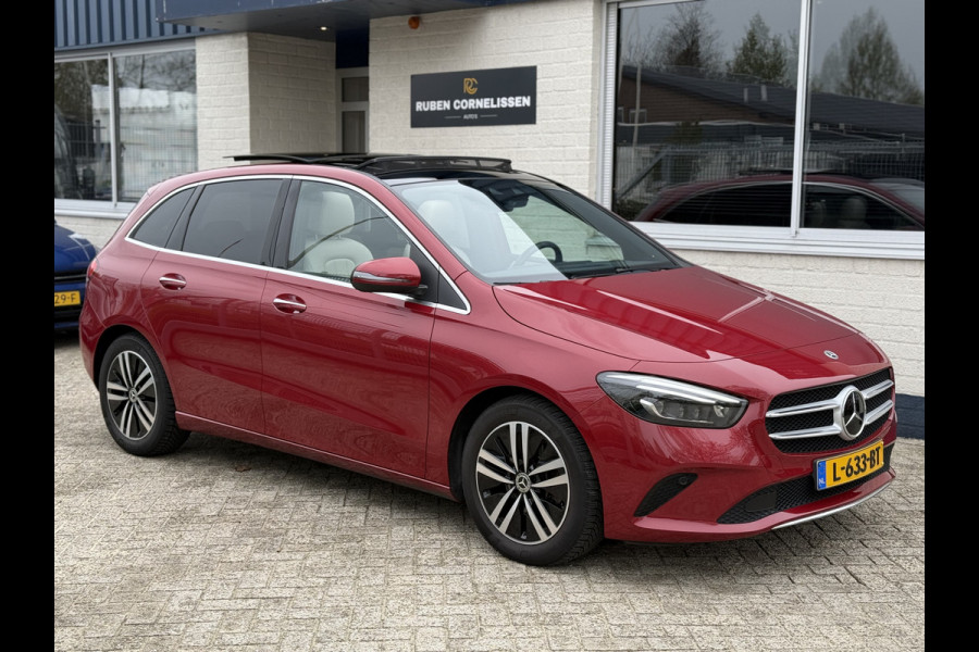 Mercedes-Benz B-Klasse 200 Luxury | BOMVOL !! | PANO | LEDER | SFEER | MEMORY | CAMERA