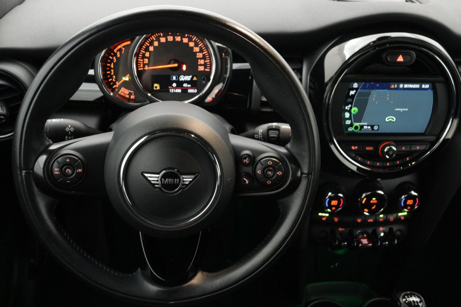 MINI Cabrio 1.5 One Pepper (1e eig, NL-auto, Dealer OnderH, StoelV, Navi, Climate Con, Cruise Con, Etc)