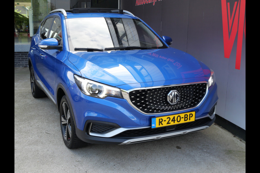 MG ZS EV LUXURY 45 kWh | PANORAMA | LEER | A.C.C. | KEYLESS | ALL-SEASON!!