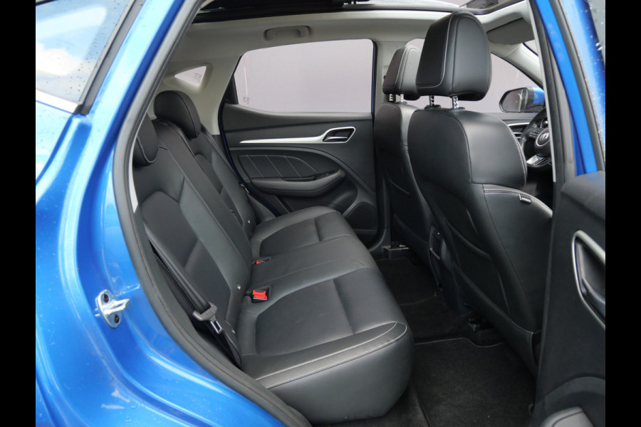 MG ZS EV LUXURY 45 kWh | PANORAMA | LEER | A.C.C. | KEYLESS | ALL-SEASON!!