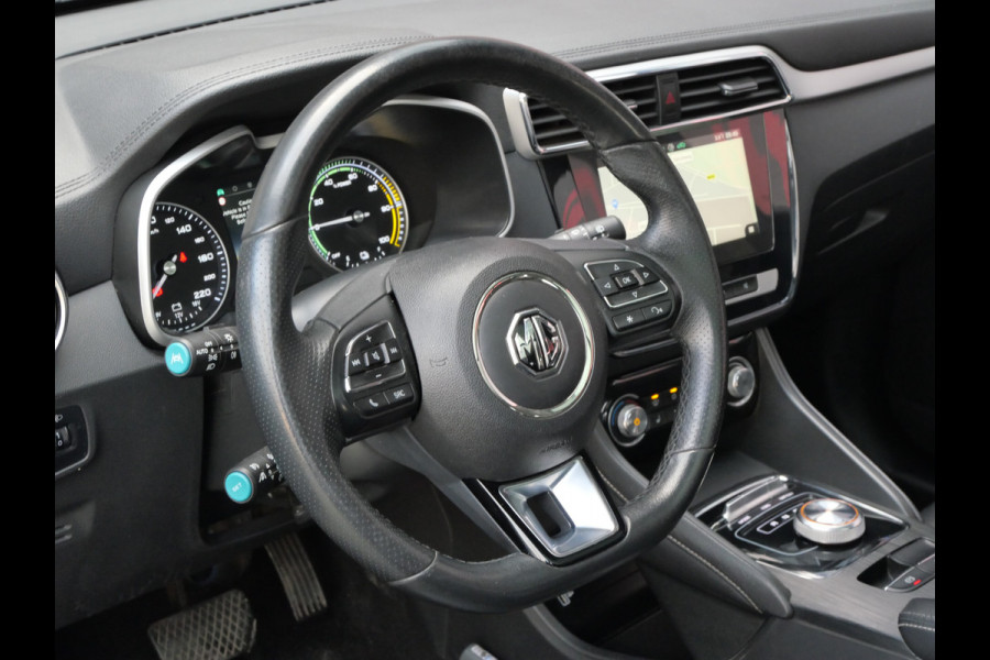 MG ZS EV LUXURY 45 kWh | PANORAMA | LEER | A.C.C. | KEYLESS | ALL-SEASON!!