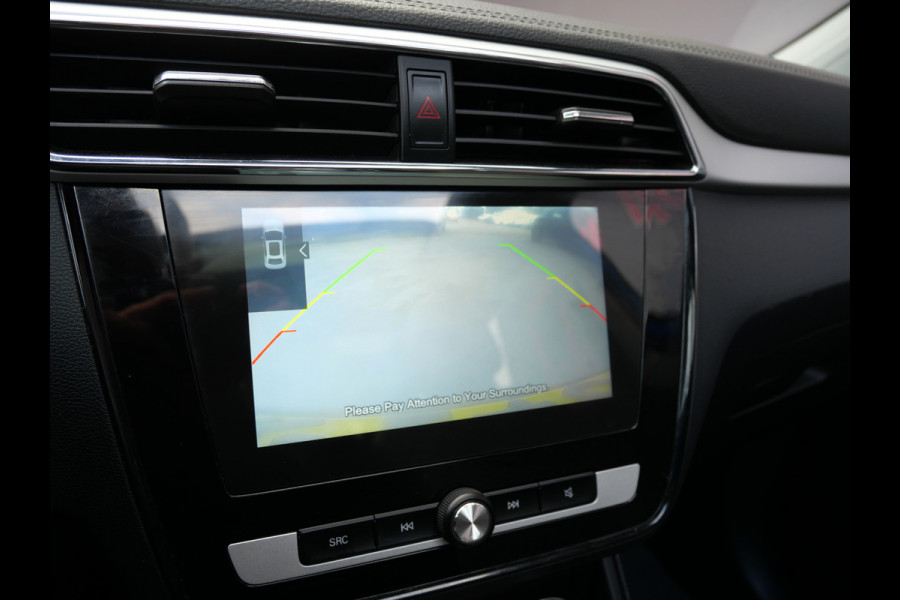 MG ZS EV LUXURY 45 kWh | PANORAMA | LEER | A.C.C. | KEYLESS | ALL-SEASON!!