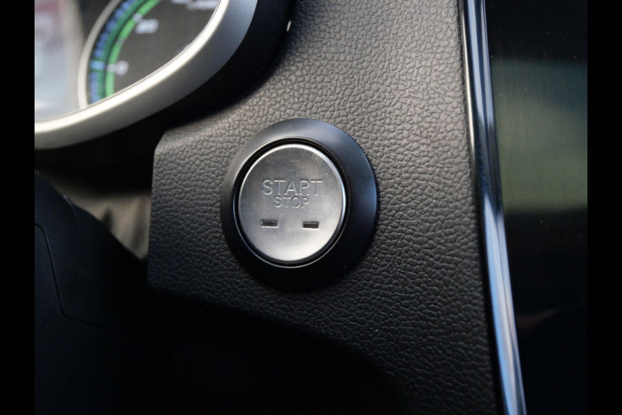 MG ZS EV LUXURY 45 kWh | PANORAMA | LEER | A.C.C. | KEYLESS | ALL-SEASON!!