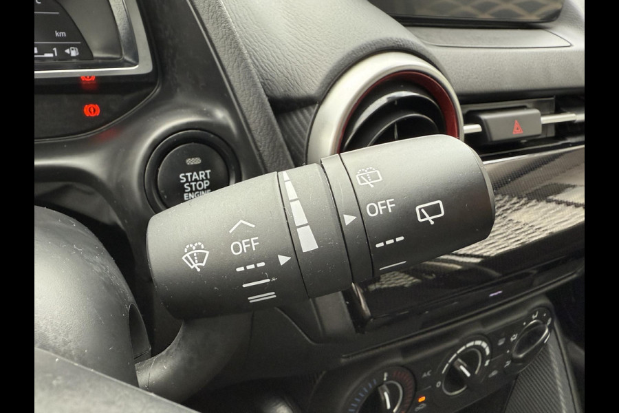 Mazda 2 1.5 Skyactiv-G Sportive APPLE CARPLAY | EERSTE EIGENAAR | DEALERONDERHOUDEN | TREKHAAK |