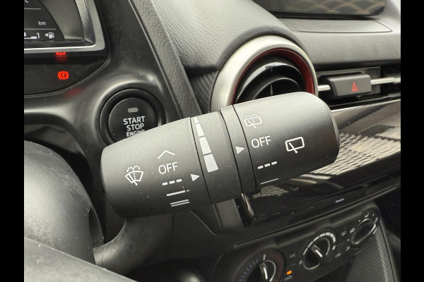 Mazda 2 1.5 Skyactiv-G Sportive APPLE CARPLAY | EERSTE EIGENAAR | DEALERONDERHOUDEN | TREKHAAK |