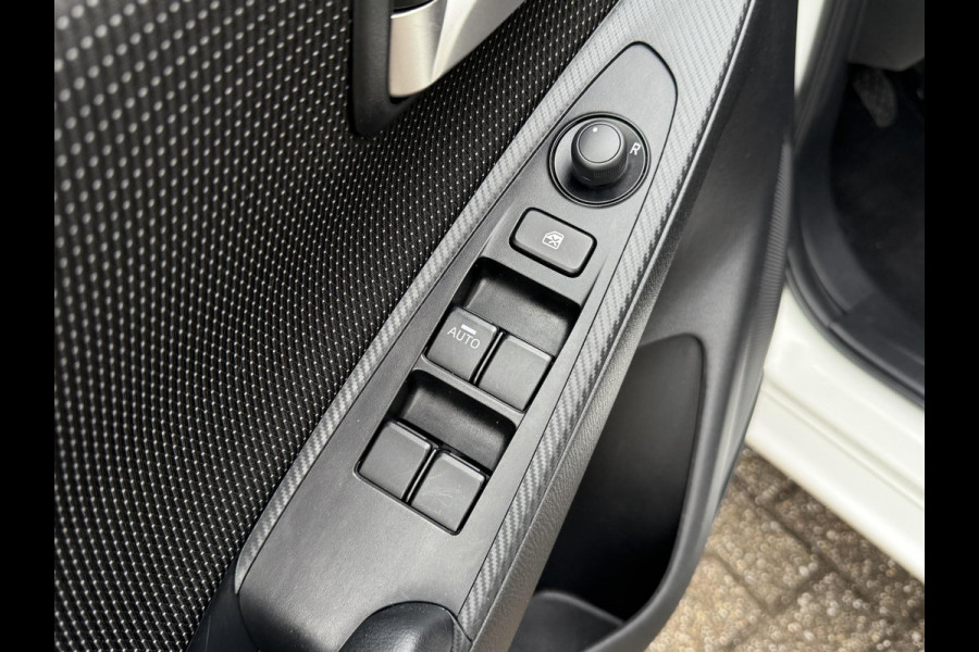 Mazda 2 1.5 Skyactiv-G Sportive APPLE CARPLAY | EERSTE EIGENAAR | DEALERONDERHOUDEN | TREKHAAK |