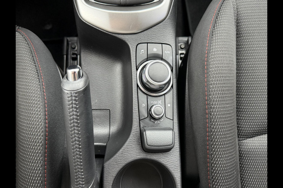 Mazda 2 1.5 Skyactiv-G Sportive APPLE CARPLAY | EERSTE EIGENAAR | DEALERONDERHOUDEN | TREKHAAK |