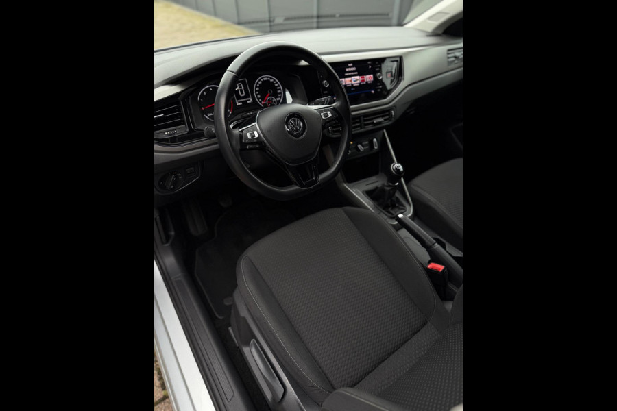 Volkswagen Polo 1.0 TSI CarPlay Camera ACC Garantie