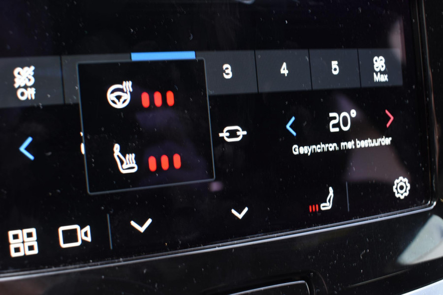 Volvo S60 B4 211PK Automaat Plus Dark / Adaptieve cruise control / Elektrische stoelen / Stoel-Stuurverwarming / Nappa Leder / Park - Pilotassist / Volvo On Call