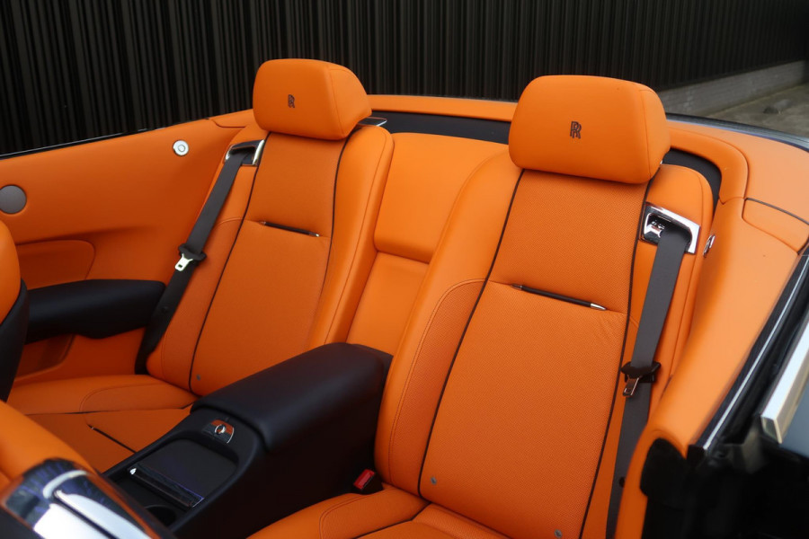 Rolls-Royce Dawn 6.6 V12 GERESERVEERD