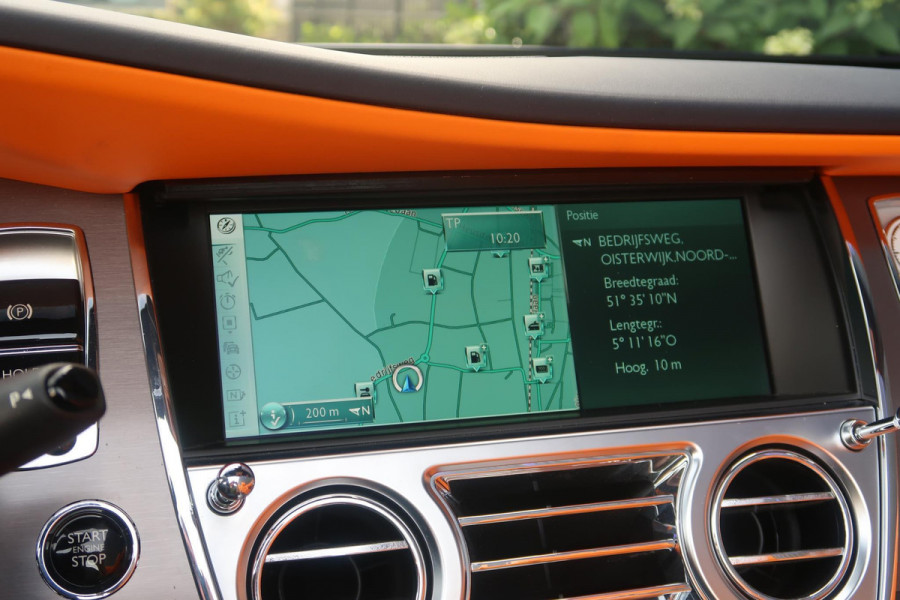 Rolls-Royce Dawn 6.6 V12 GERESERVEERD